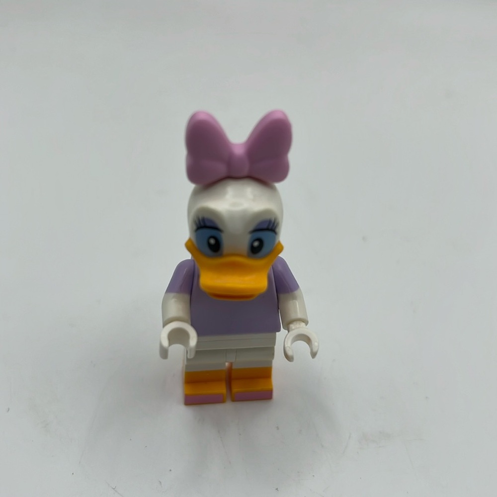 Daisy Duck Mini Figure Lego